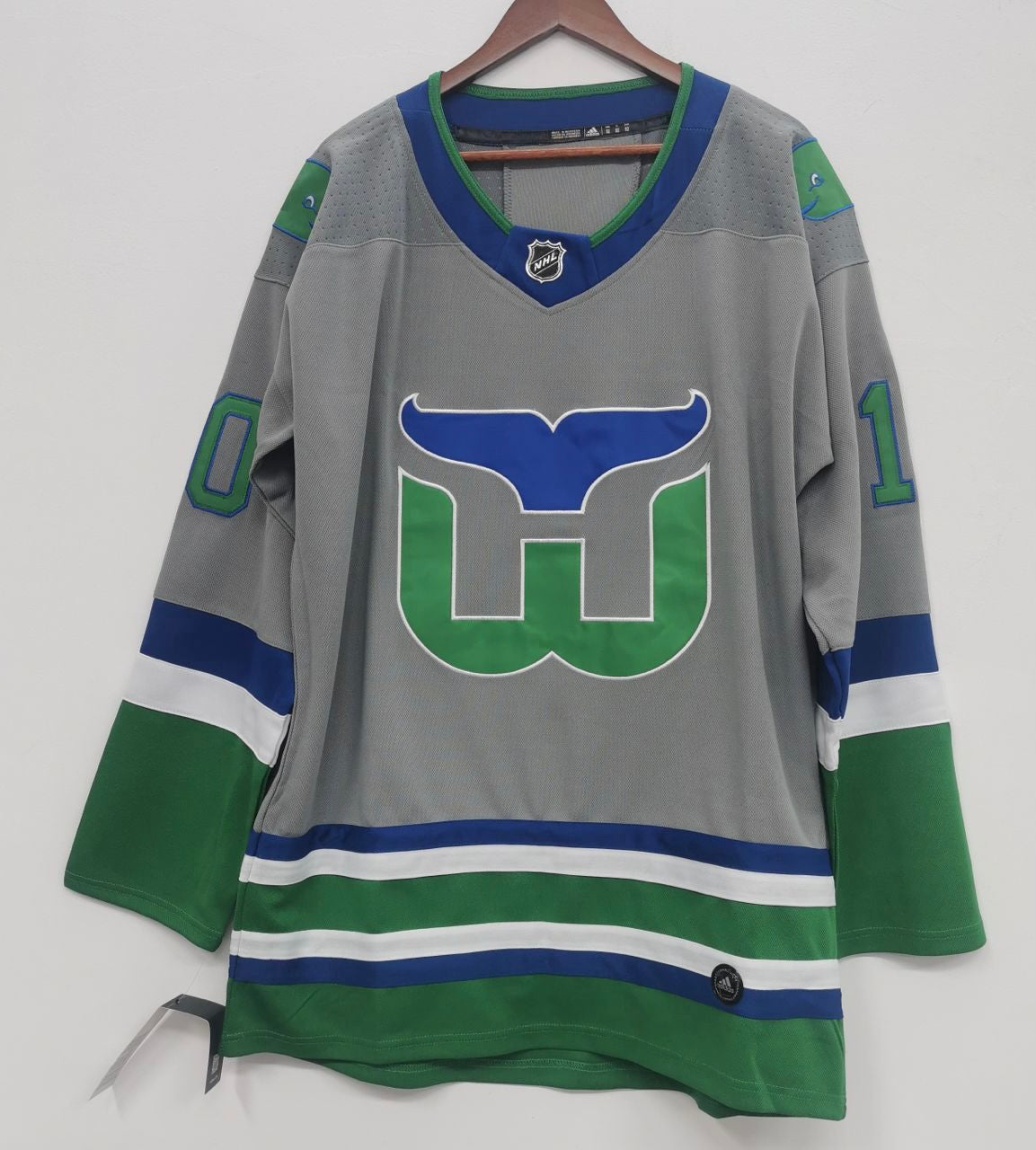 Ron Francis Hartford Whalers Official NHL Adidas Jersey product image 2, provided for visual reference and product detail