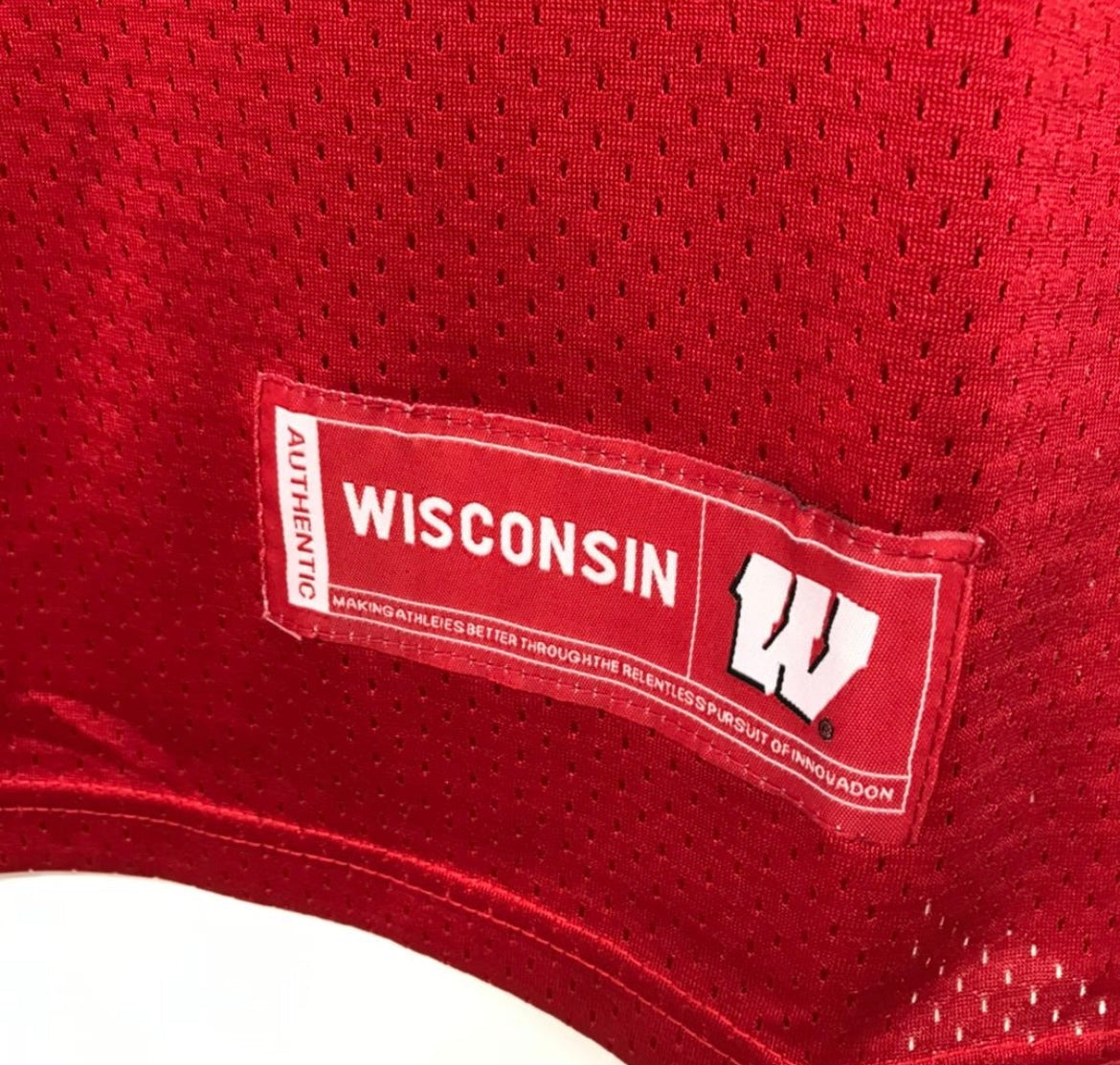 T.J. Watt YOUTH KIDS Wisconsin Badgers Official NCAA Jersey product image 3, provided for visual reference and product