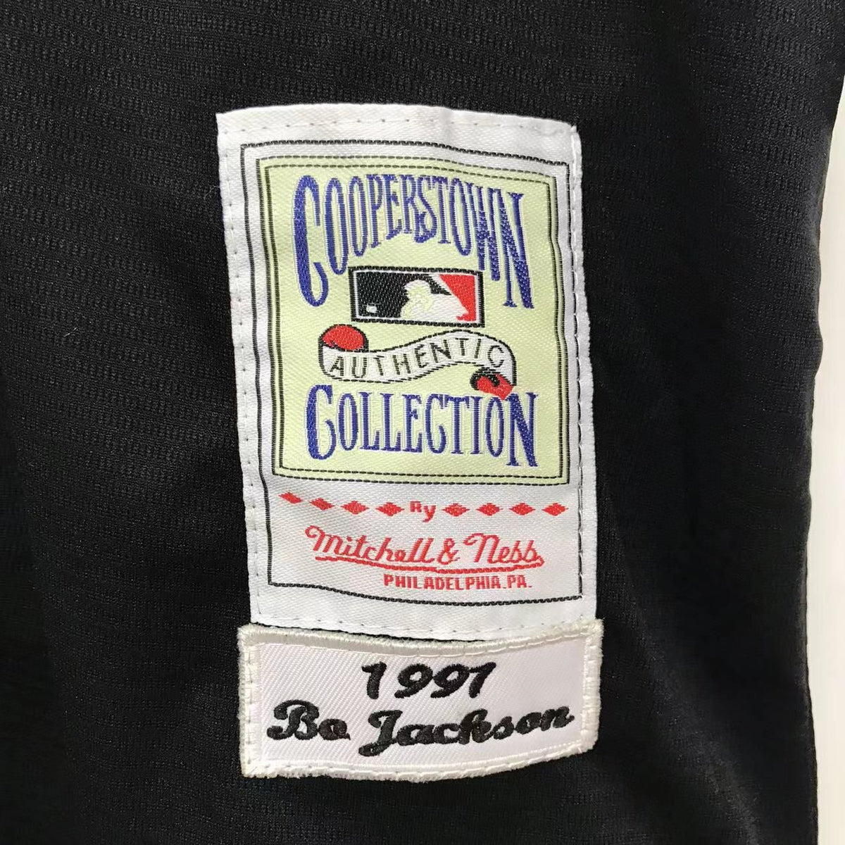 Bo Jackson Chicago White Sox Jersey Mitchell & Ness Black product image 4, provided for visual reference and product detail