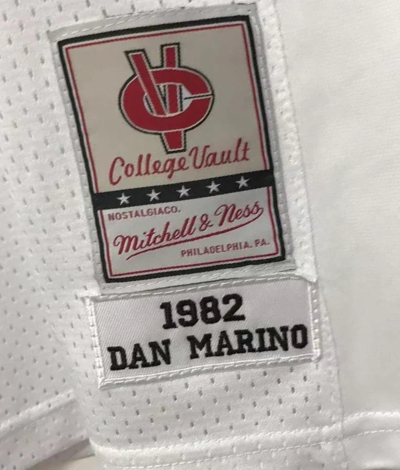 Dan Marino University of Pittsburgh Pitt. Panthers jersey College Vault Mitchell & Ness product image 3, provided for visual