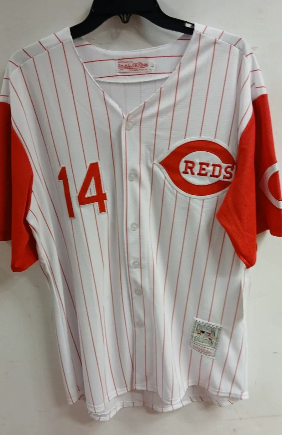 Pete Rose Cincinnati Reds Jersey Mitchell & Ness product image 3, provided for visual reference and product detail review