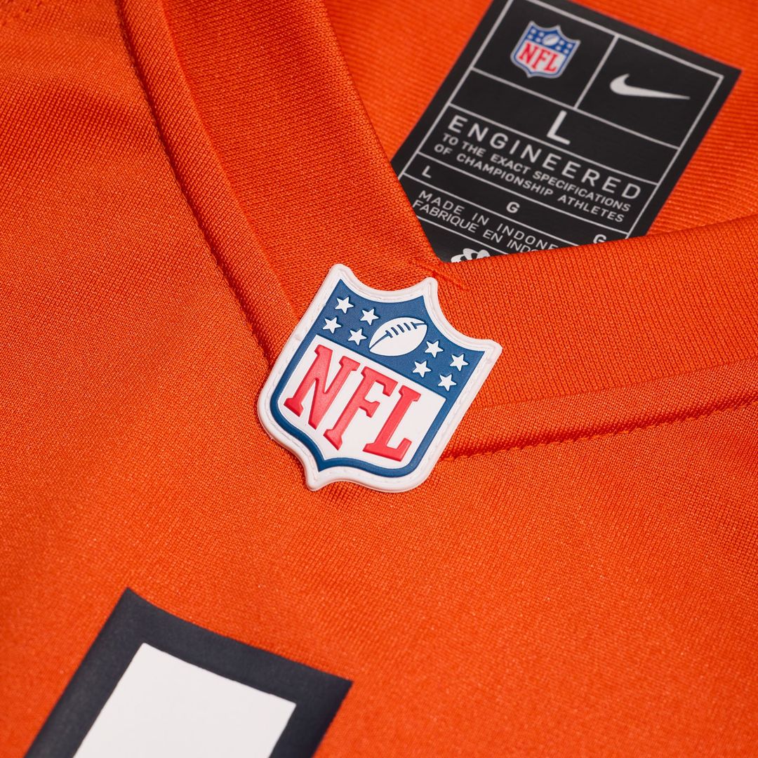 Men's Chicago Bears Caleb Williams Nike Navy Player Game product image 37