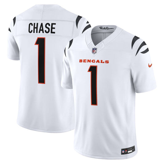 Men's Cincinnati Bengals Ja'Marr Chase Nike White Vapor product image 1