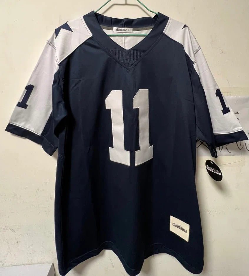 Micah Parsons Dallas Cowboys Jersey Classic Authentics product image 2, provided for visual reference and product detail