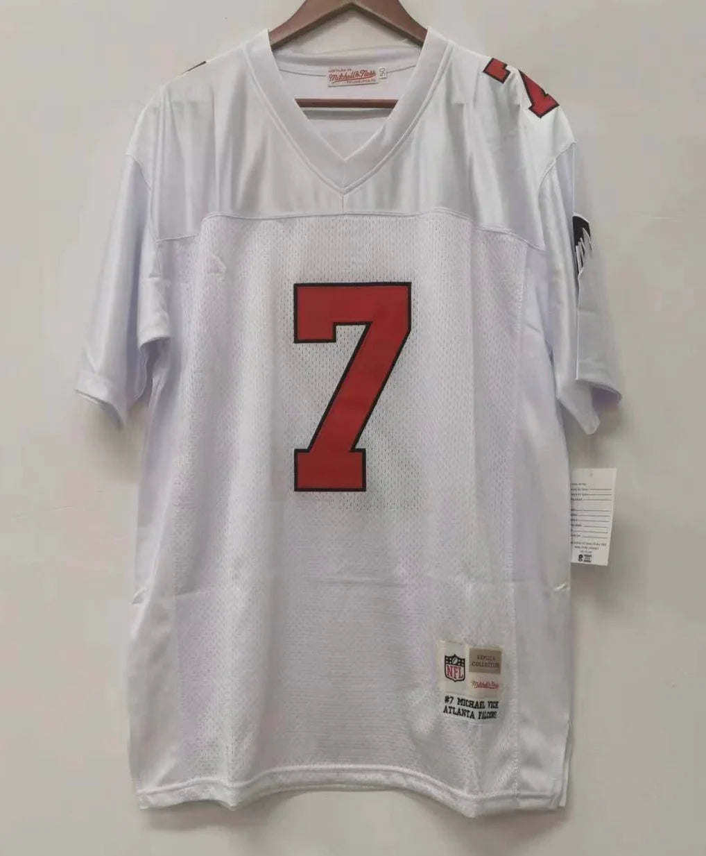 Michael Vick Atlanta Falcons Jersey white Mitchell & Ness product image 3, provided for visual reference and product detail