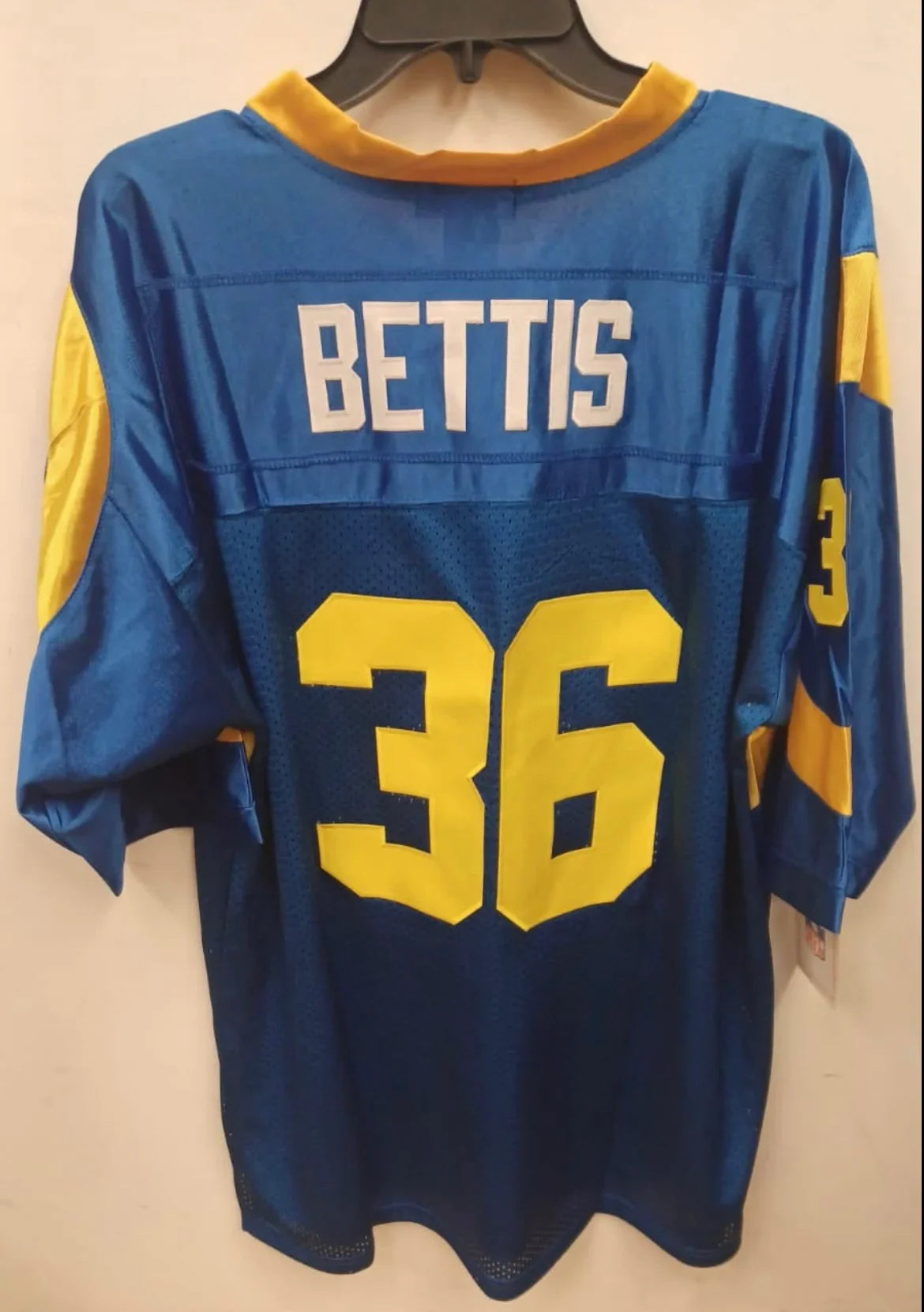 Jerome Bettis Los Angeles Rams NFL Jersey product image 1, provided for visual reference and product detail review