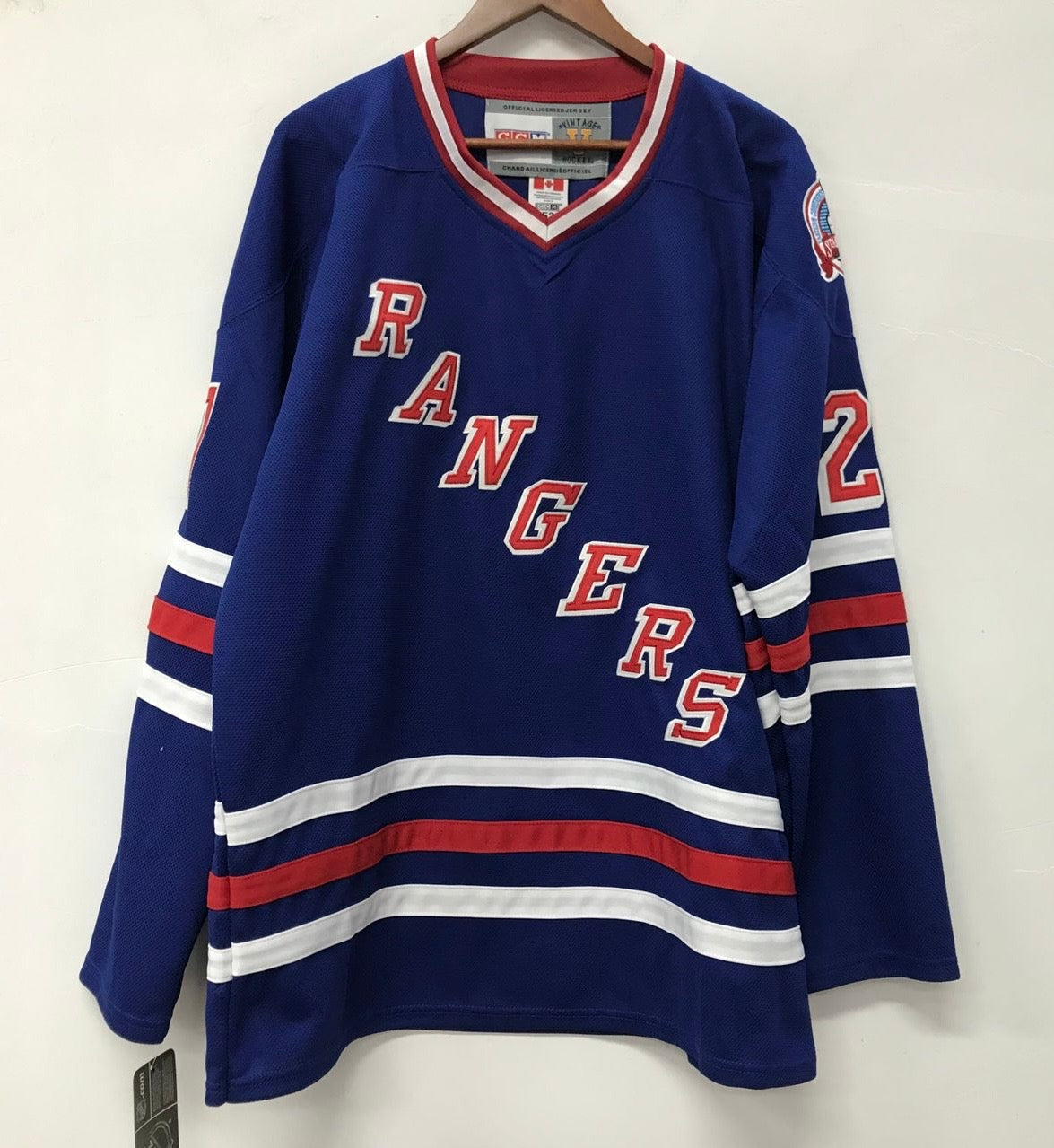 Alexei Kovalev New York Rangers Jersey CCM 94 SC patch product image 2, provided for visual reference and product detail