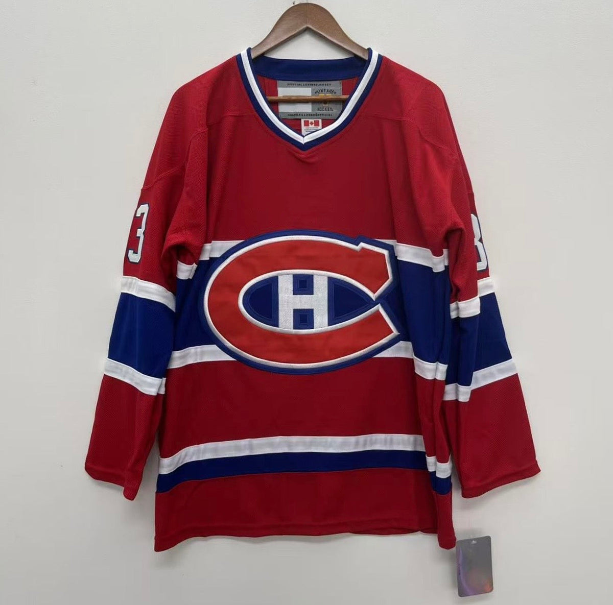 Patrick Roy Montreal Canadiens Official NHL Jersey CCM product image 2, provided for visual reference and product detail
