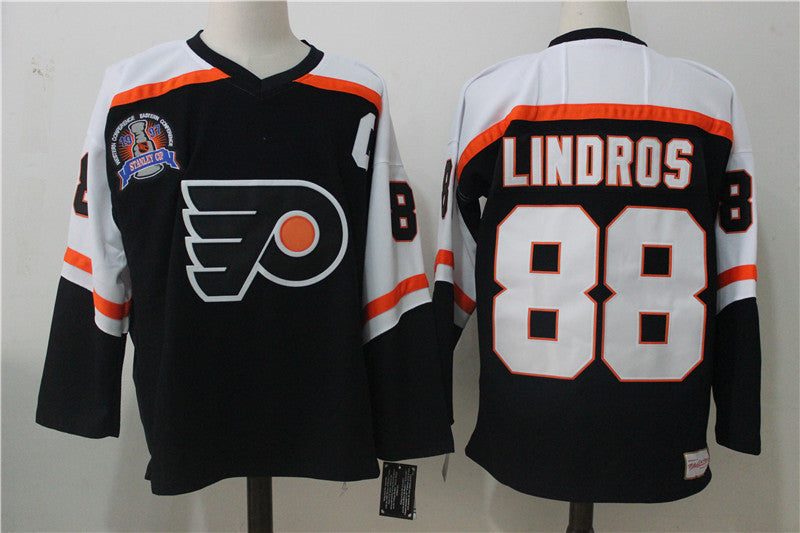 Eric Lindros Philadelphia Flyers 1997 Official NHL Jersey Mitchell & Ness product image 1, provided for visual reference and