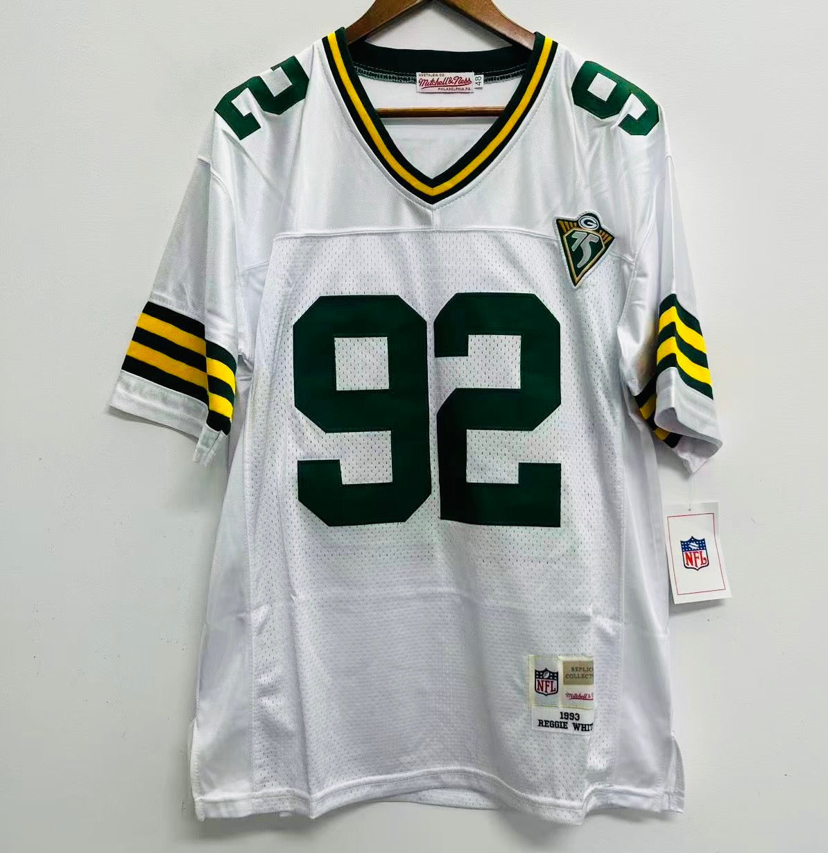 Reggie White YOUTH KIDS Green Bay Packers Official NFL Jersey product image 2, provided for visual reference and product