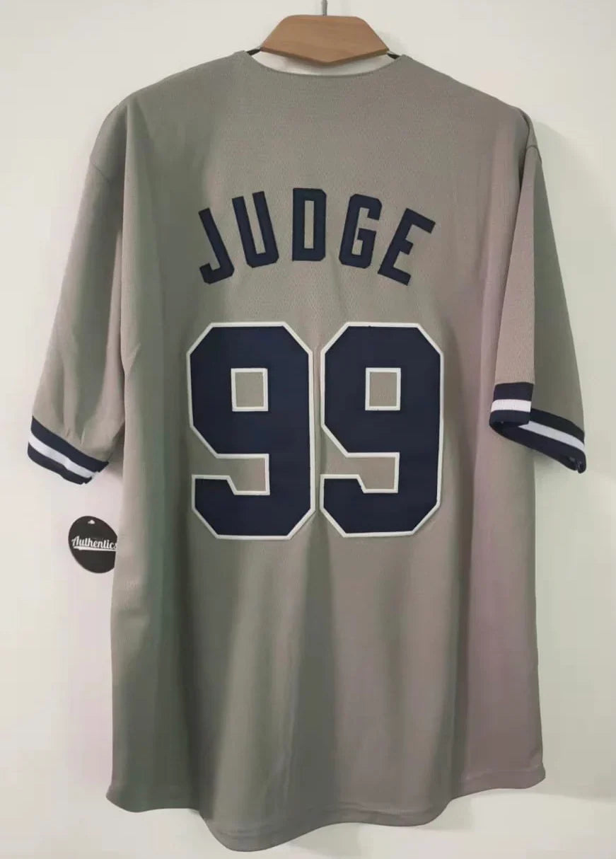 Aaron Judge New York Yankees Jersey Classic Authentics product image 1, provided for visual reference and product detail