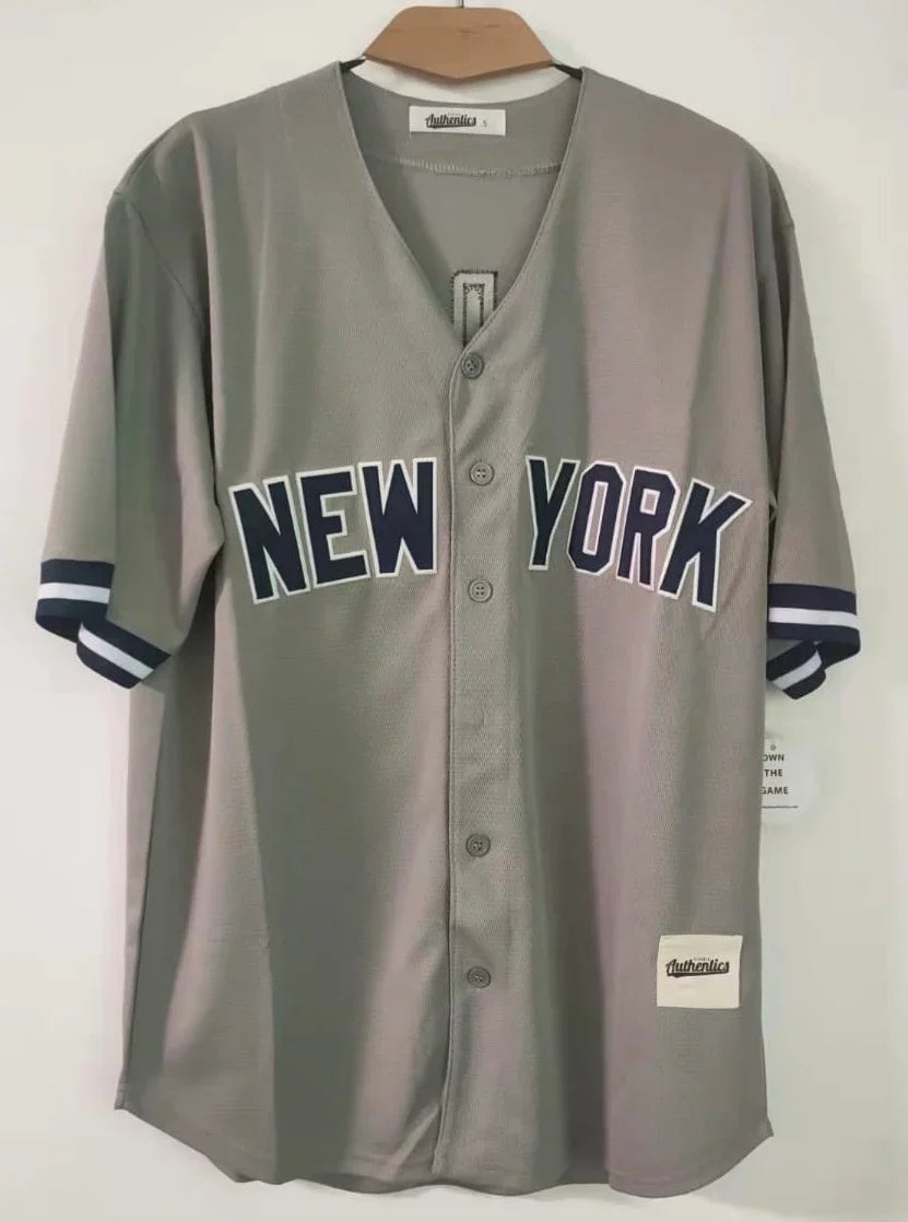 Aaron Judge New York Yankees Jersey Classic Authentics product image 2, provided for visual reference and product detail