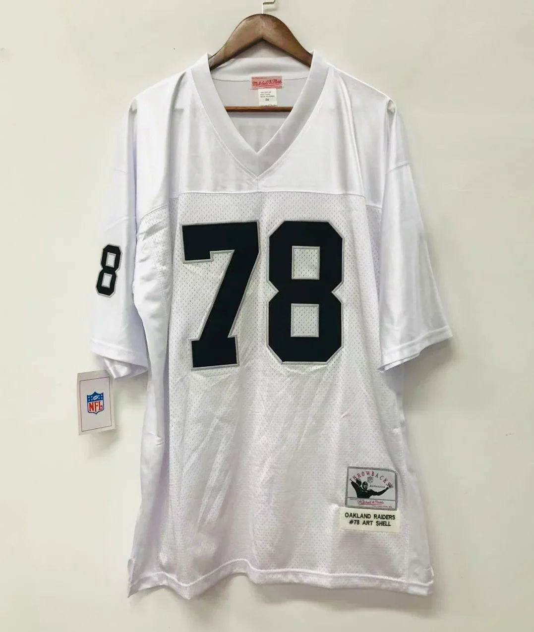 Art Shell Oakland Raiders NFL Mitchell & Ness Jersey white product image 3, provided for visual reference and product detail