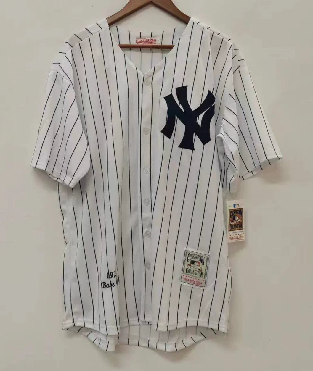 Babe Ruth New York Yankees Jersey Mitchell & Ness product image 2, provided for visual reference and product detail review