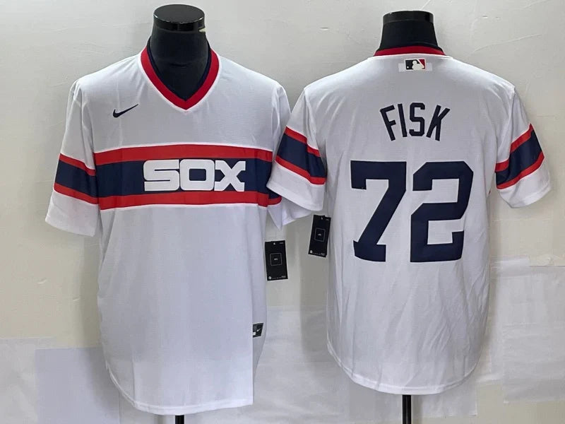 Carlton Fisk Chicago White Sox Jersey Nike product image 1, provided for visual reference and product detail review