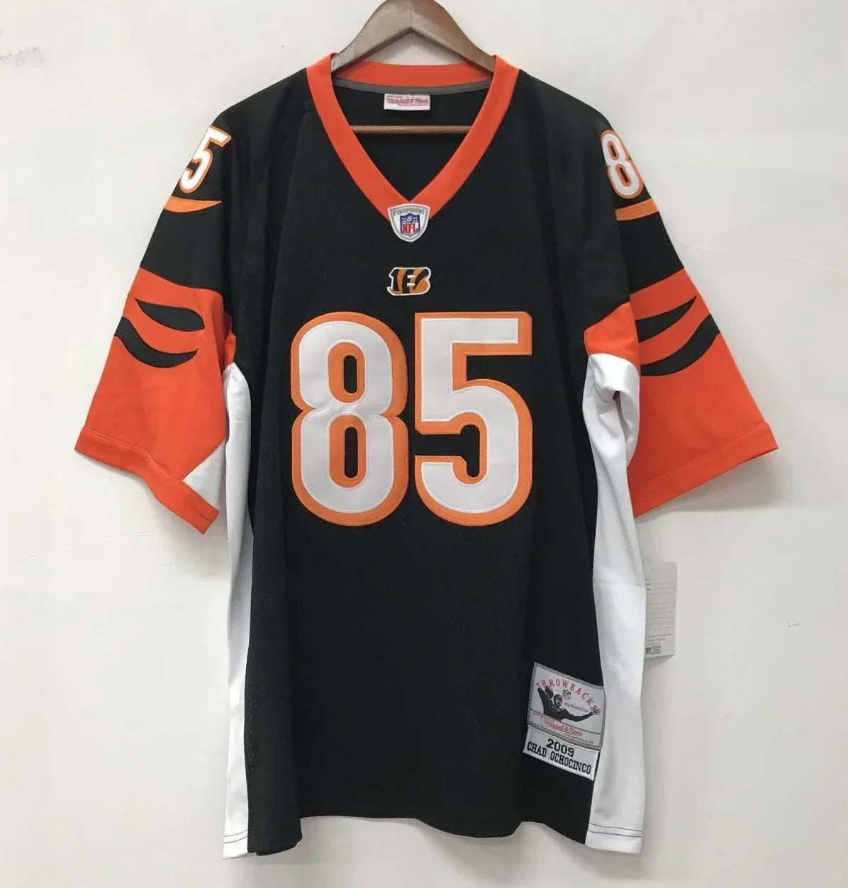 Chad Johnson - Ochocinco - Cincinnati Bengals Official NFL Mitchell & Ness Jersey product image 2, provided for visual