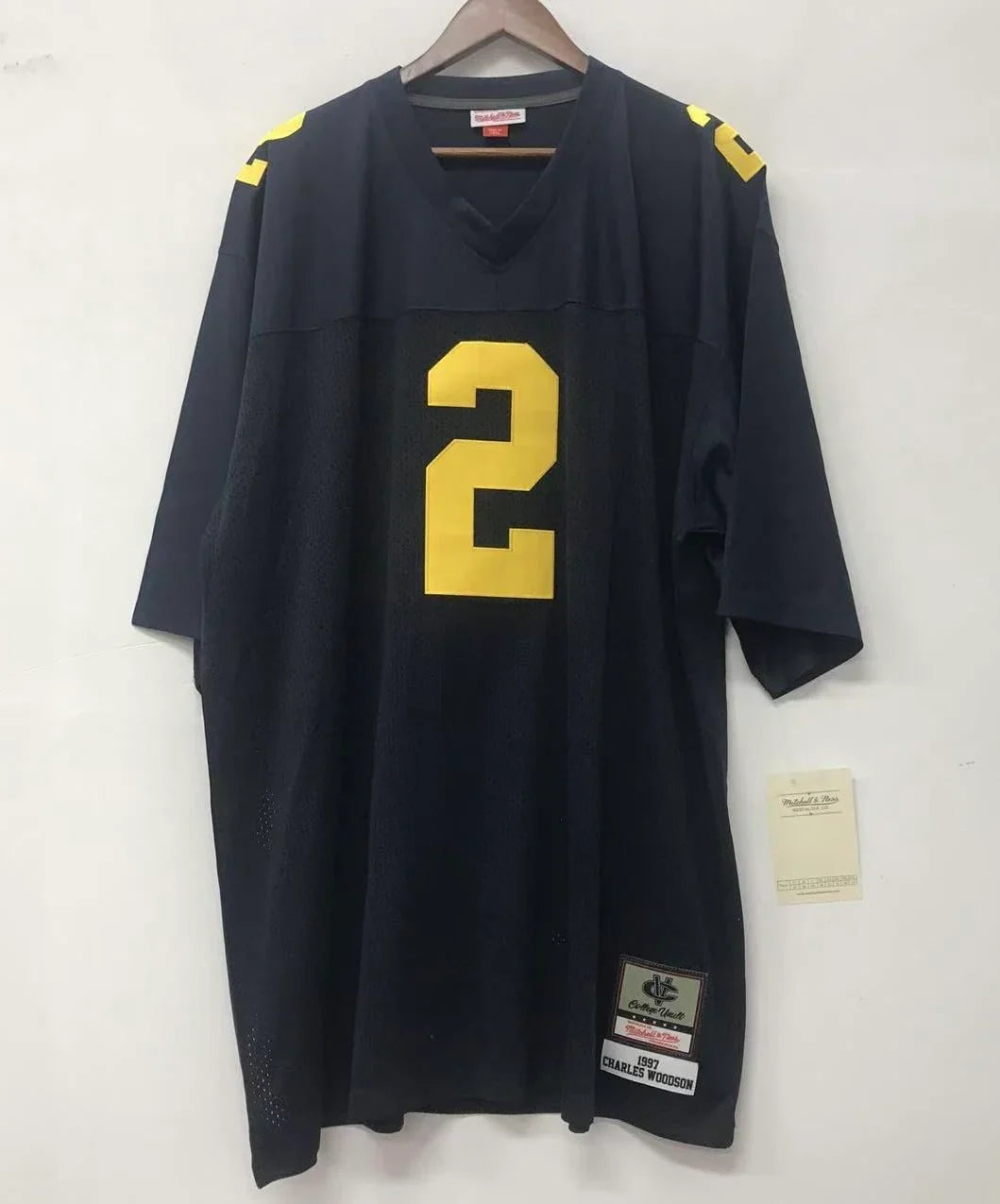 Charles Woodson Michigan Wolverines Jersey Mitchell & Ness product image 2, provided for visual reference and product detail