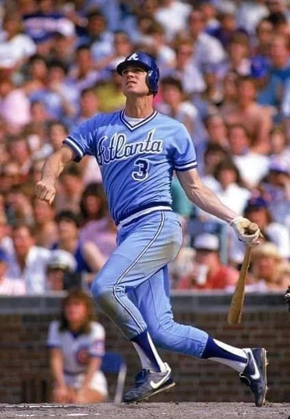 Dale Murphy Atlanta Braves Jersey 1982 Mitchell & Ness product image 4, provided for visual reference and product detail