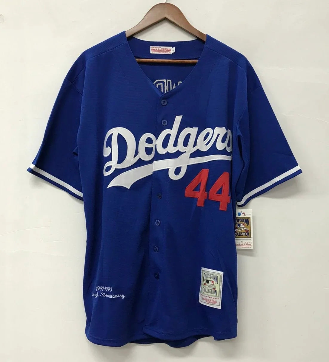 Darryl Strawberry Los Angeles Dodgers Official MLB jersey Mitchell & Ness product image 2, provided for visual reference and
