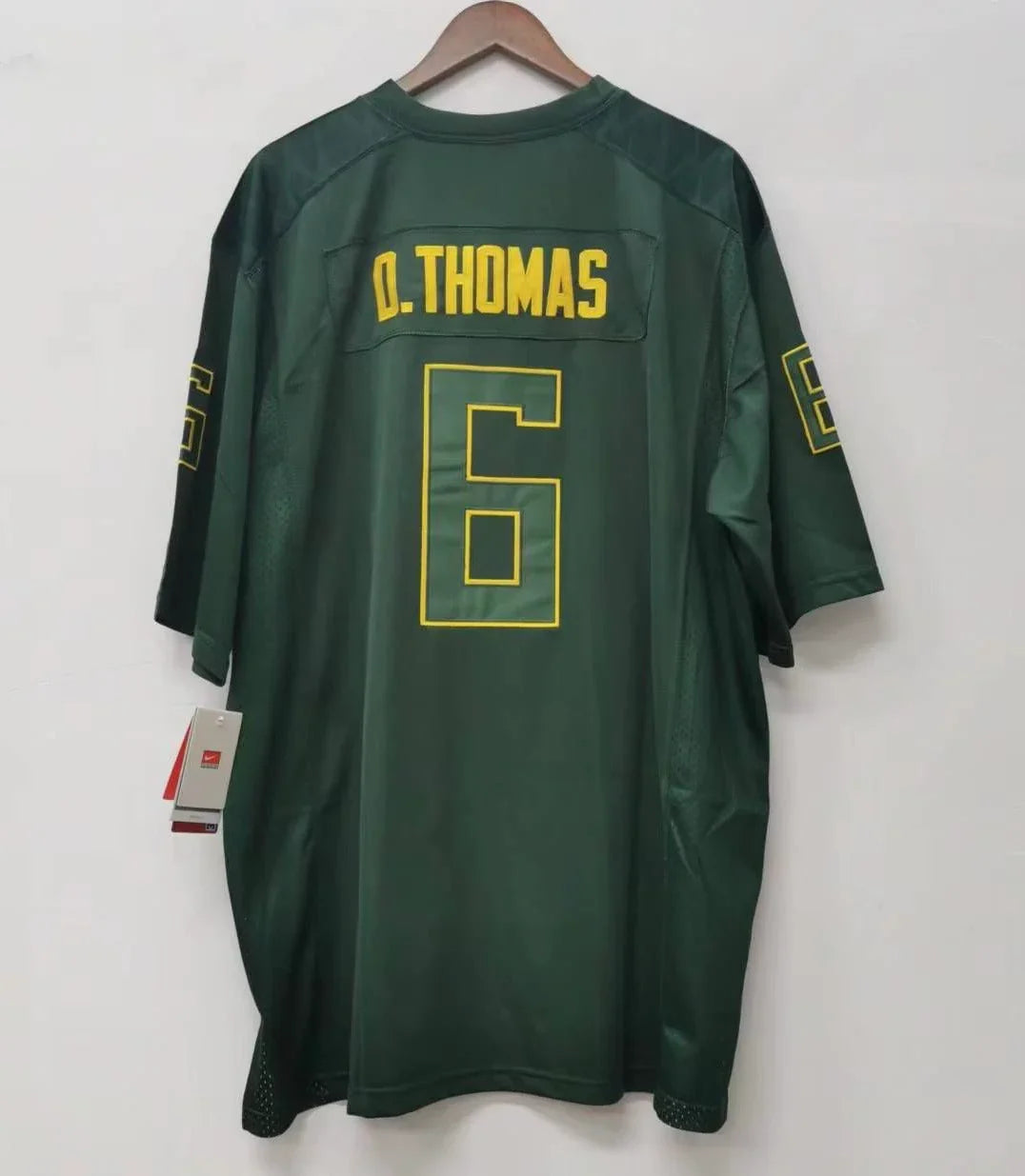 De'Anthony Thomas Oregon Ducks Jersey product image 2, provided for visual reference and product detail review