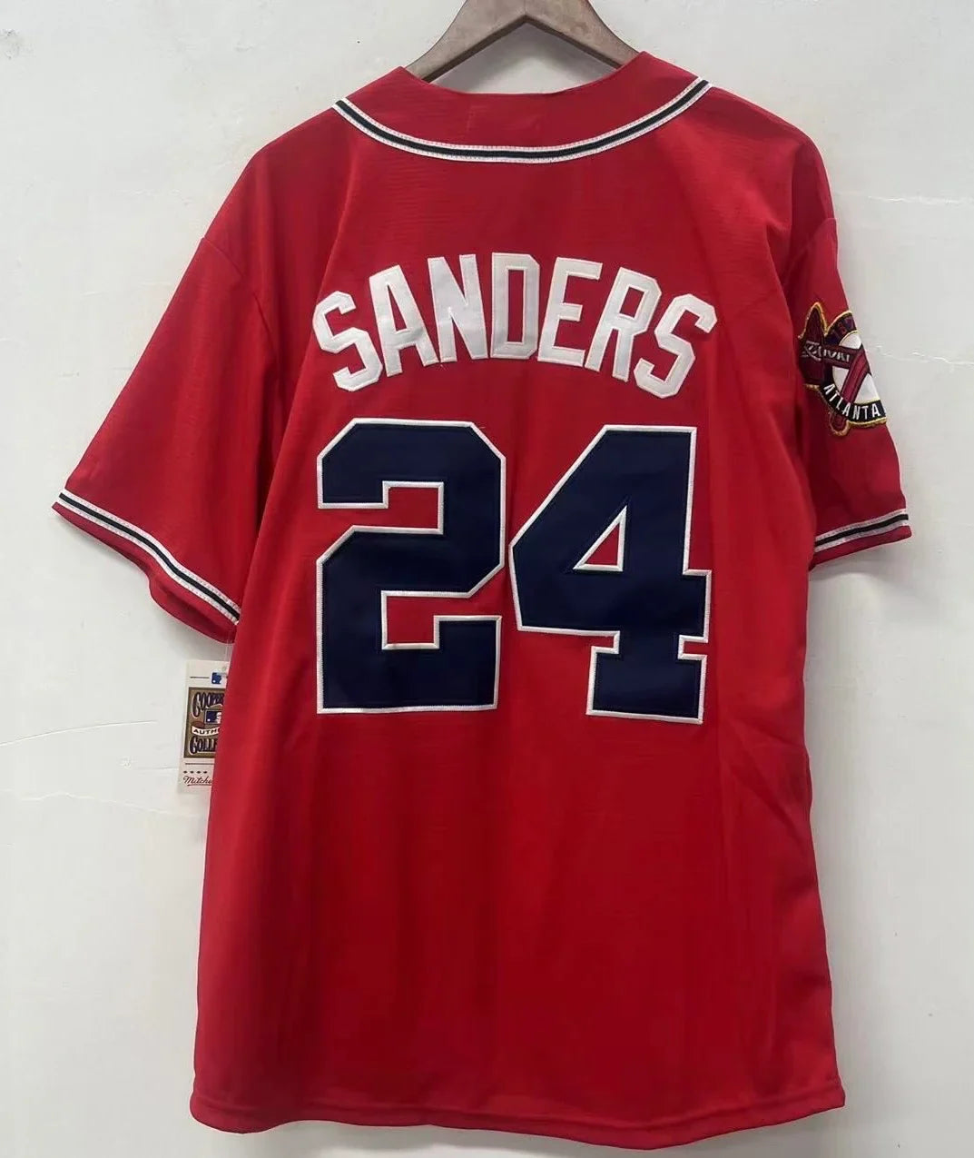 Deion Sanders Atlanta Braves 1992 Mitchell & Ness red product image 1, provided for visual reference and product detail