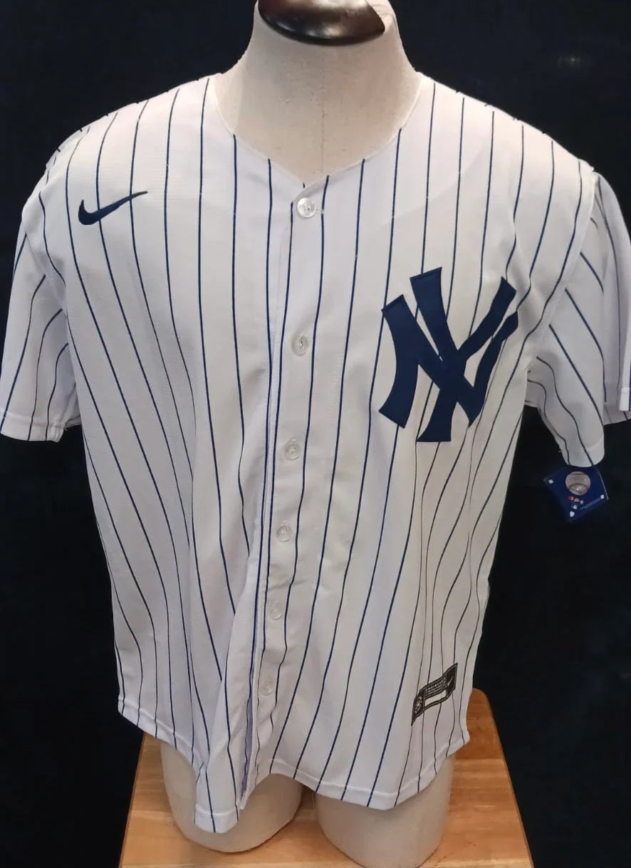 DJ LeMahieu New York Yankees Jersey product image 2, provided for visual reference and product detail review