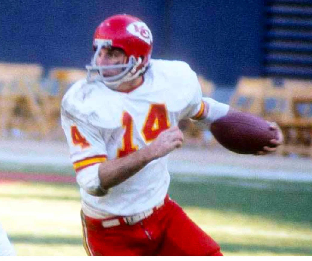 Ed Podolak Kansas City Chiefs NFL Mitchell & Ness Jersey product image 3, provided for visual reference and product detail