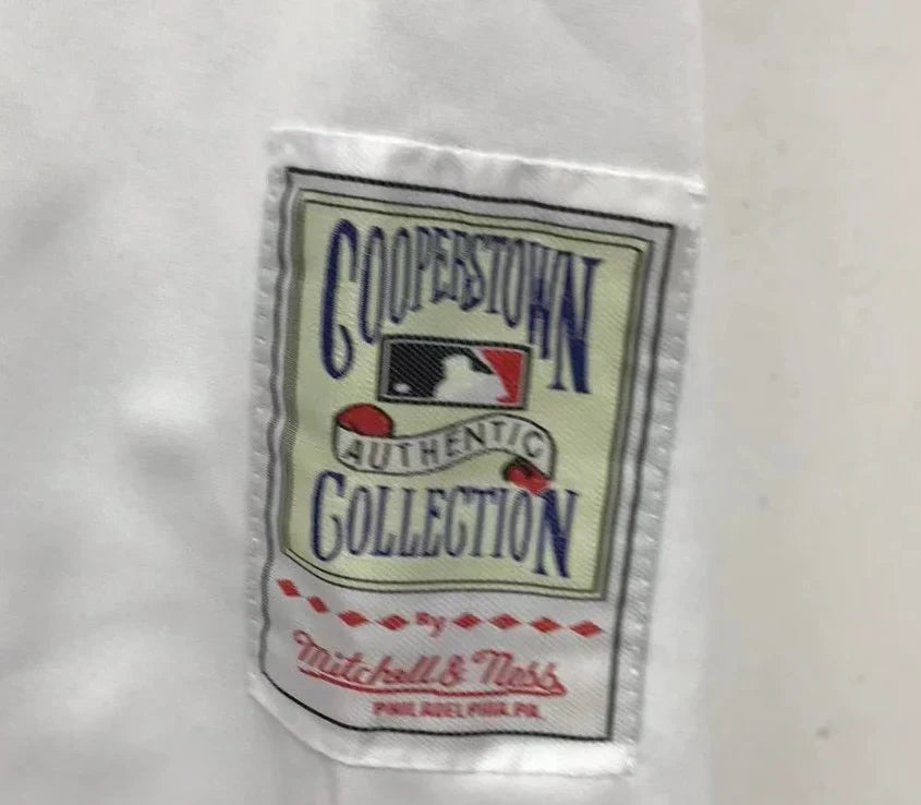 Greg Maddux Atlanta Braves Mitchell & Ness White product image 5, provided for visual reference and product detail review
