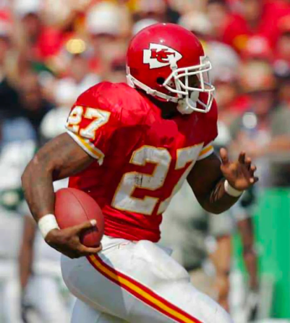Larry Johnson Kansas City Chiefs NFL Mitchell & Ness Jersey product image 3, provided for visual reference and product