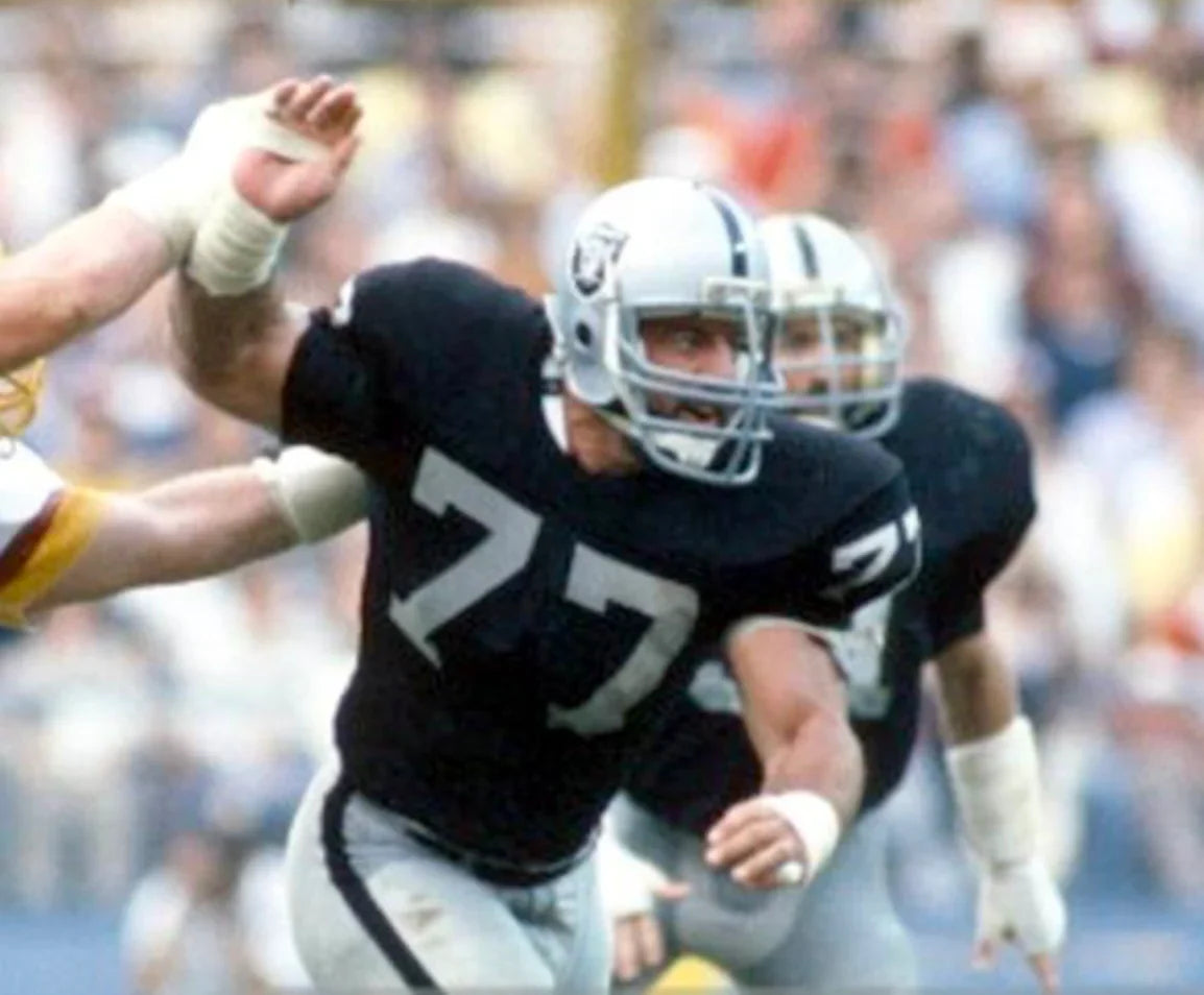 Lyle Alzado Los Angeles Raiders NFL Mitchell & Ness Jersey product image 3, provided for visual reference and product detail