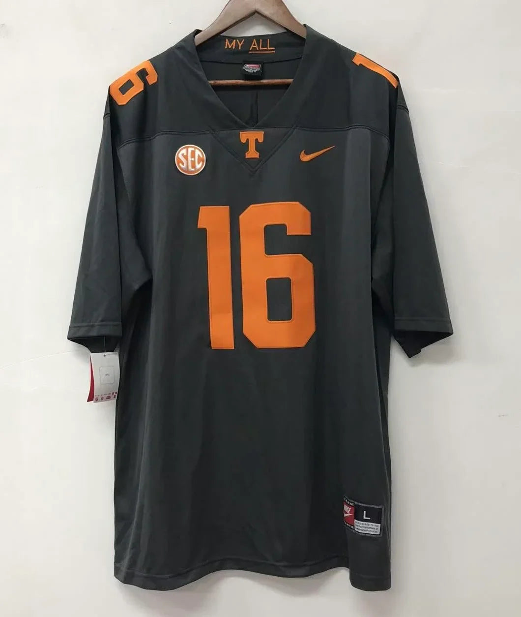 Peyton Manning Tennessee Jersey product image 2, provided for visual reference and product detail review