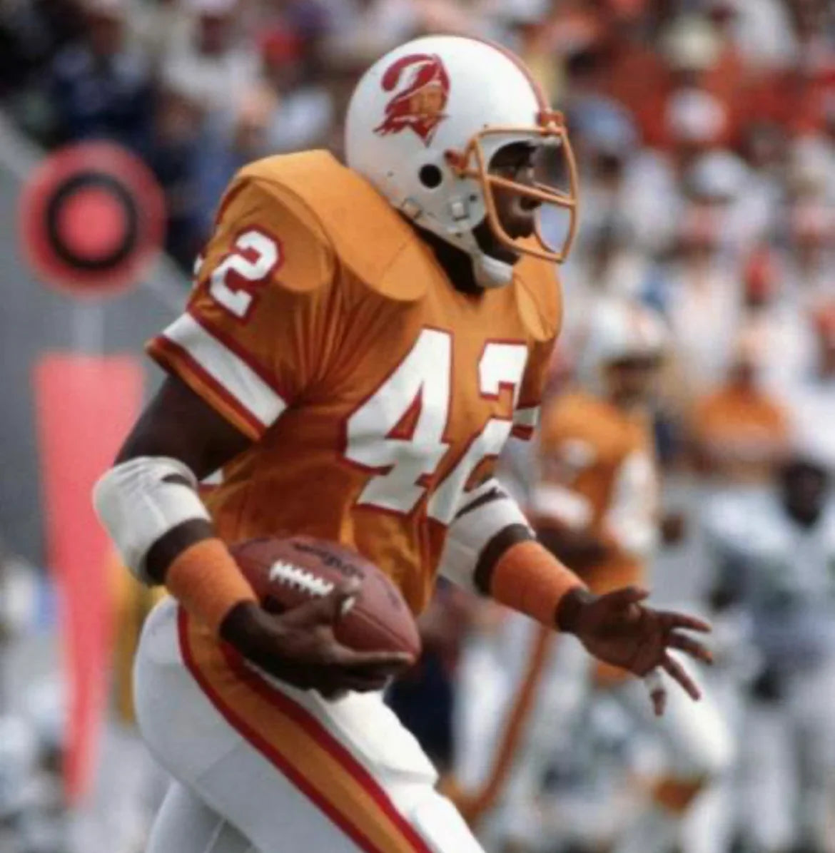 Ricky Bell Tampa Bay Buccaneers NFL Jersey Mitchell & Ness product image 3, provided for visual reference and product detail