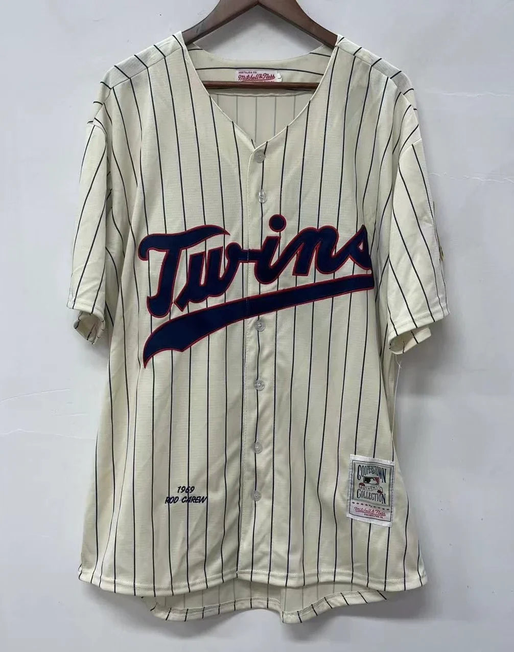 Rod Carew Minnesota Twins Jersey Mitchell & Ness product image 3, provided for visual reference and product detail review