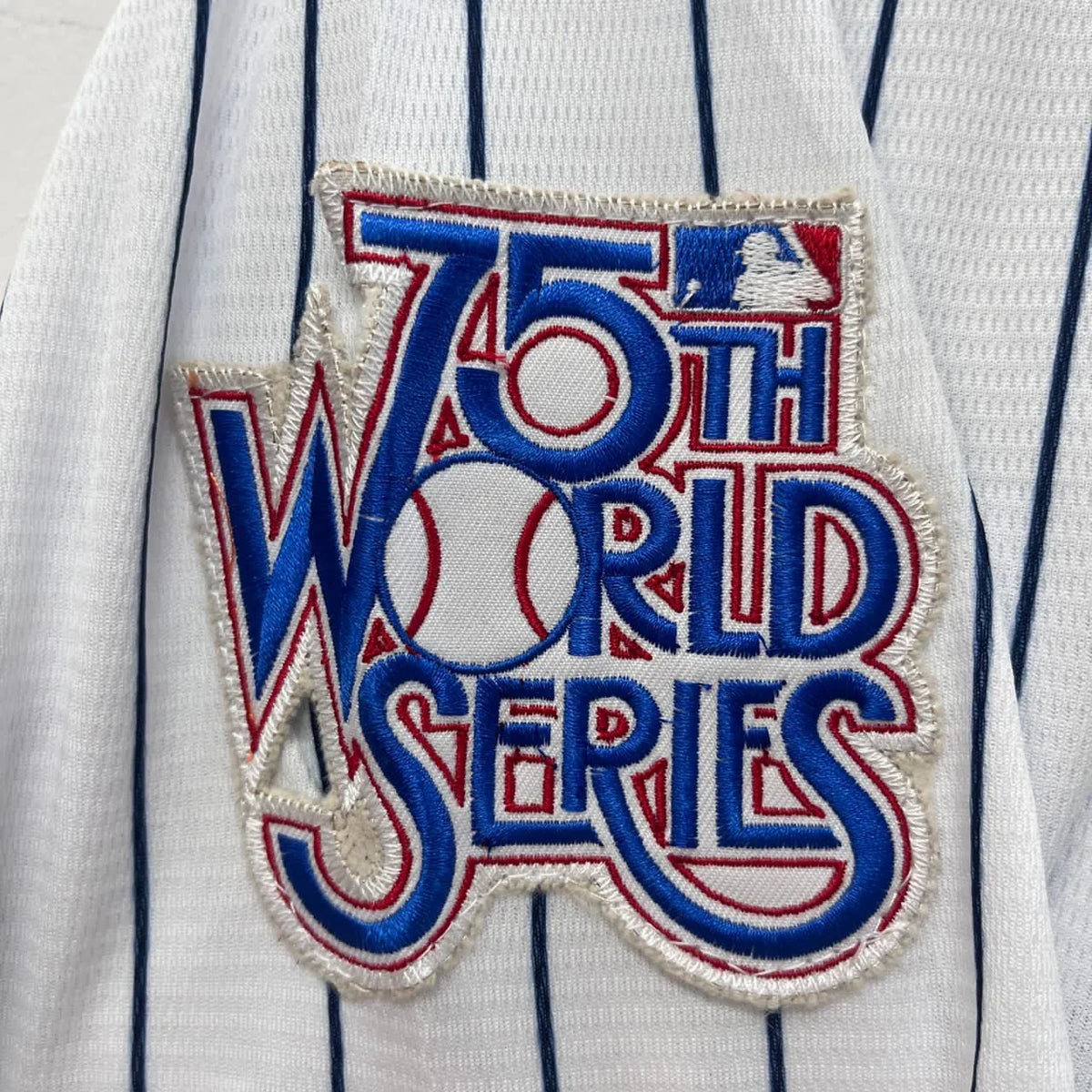 Roy White New York Yankees Jersey pinstripe 1977-78 Mitchell & Ness product image 3, provided for visual reference and
