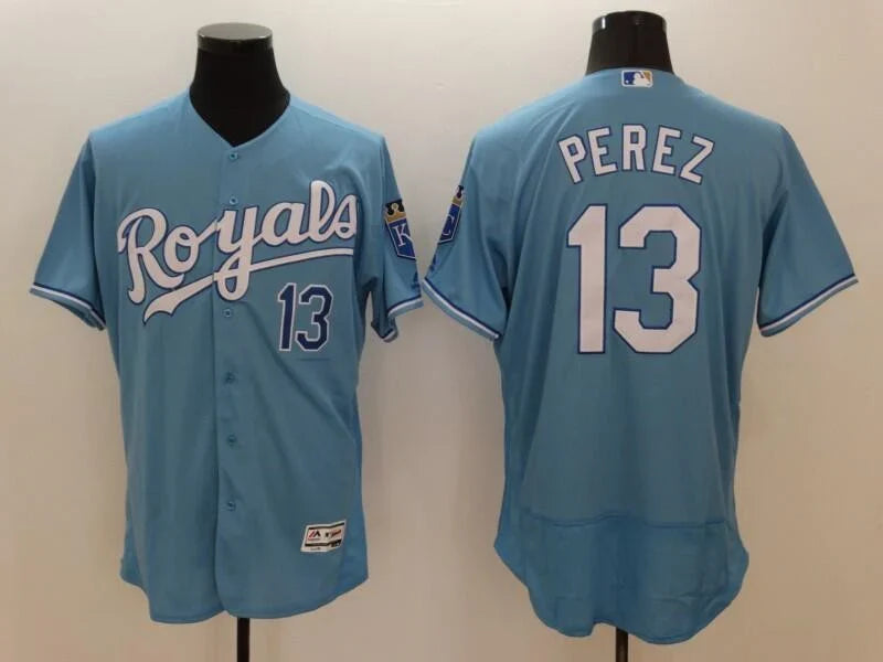 Salvador Pérez Kansas City Royals Jersey Nike product image 1, provided for visual reference and product detail review
