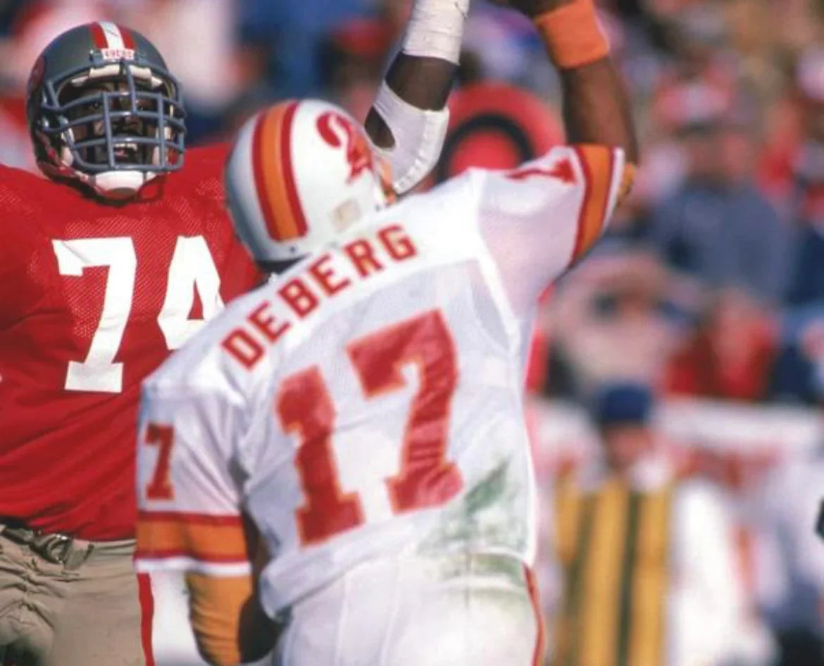 Steve DeBerg Tampa Bay Buccaneers NFL Jersey Mitchell & Ness White product image 4, provided for visual reference and