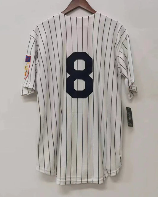 Yogi Berra New York Yankees Jersey pinstripe 1951 Mitchell & Ness product image 1, provided for visual reference and product